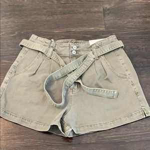 High waisted army green shorts